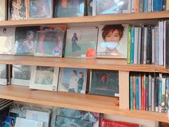 -M.F CDshop唱片店