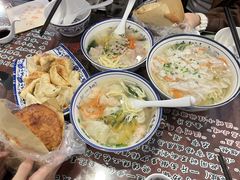 -长人馄饨铺(解放街店)