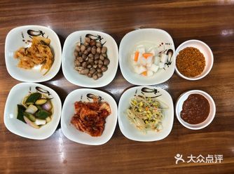 份量都很大，人均100左右（不过也要看点什么）