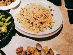 -沪小胖小龙虾(淮海中路旗舰店)