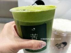 -喜茶(北京华贸购物中心店)