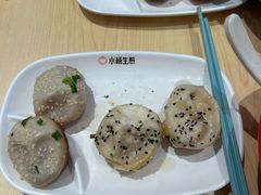-小杨生煎(浦江欢乐颂店)