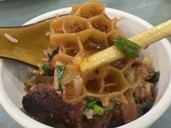 -容里煲仔饭(利丰北路店)
