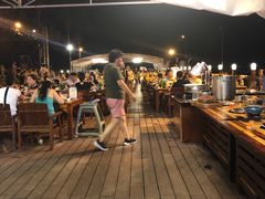 自助取餐区-渔家火锅·海鲜自助餐·演艺(亚龙湾天域酒店)