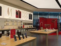 -华为授权体验店(中山公园来福士)