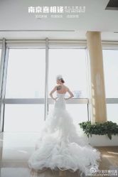 -南京宝娜嫁衣婚纱礼服馆(中央路店)