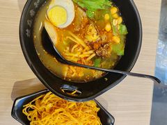 -桂在香知桂林米粉(红博中央公园店)