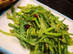 炒黄花菜-苏浙徽·江南荟·本味融合菜(相城方圆里店)