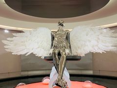 -涨巢·潮玩水疗局