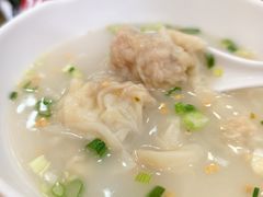 -正宗潮州鱼蛋粉(长寿西路店)