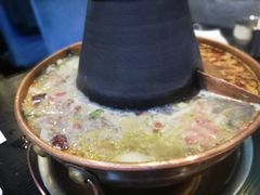 -楼外楼大刀肉传统火锅居(幸福街店)