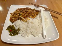 鱼香肉丝饭-笑笑面家(白兰路店)