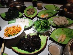 -一叶一世界•素食餐厅(环球中心店)