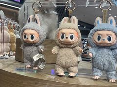 -泡泡玛特POPMART (北京超极合生汇店)