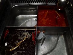 -海底捞火锅鲜切牛肉主题店(长寿路店)