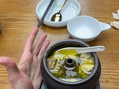 -云海肴·汽锅鸡·云南菜(天山百盛优客店)