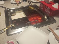 -海底捞火锅(芜湖银泰城店)