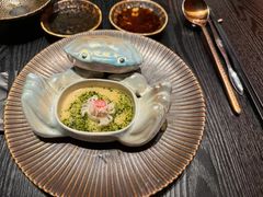 -蟹犇前•帝王蟹雪蟹(陆家嘴店)