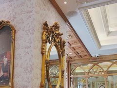 -秘密旅行Bonjour(黑金冠 江南西店)