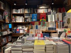 -橡皮书店(翠湖北路店)