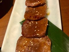 厚切牛舌-魔丼屋(日月光店)