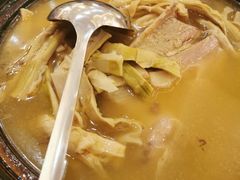招牌笋干老鸭煲-张生记(双菱店)
