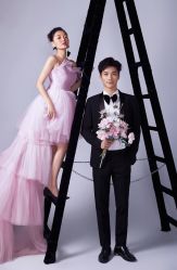 点击看大图 -挪娅婚纱摄影皇家会所