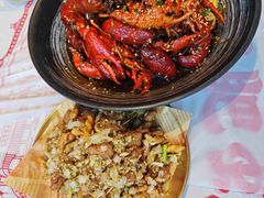 -肥肥虾庄·金牌油焖大虾(杨园滨江时代walk店)