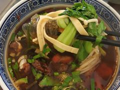 红烧牛肉刀削面（小碗）-河州春清真西北特色美食(虎踞路店)
