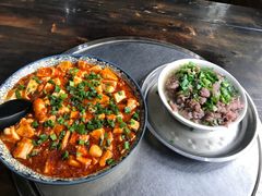 -乐山食古香跷脚牛肉