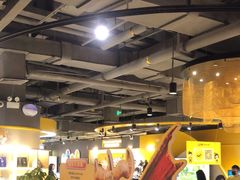 -周黑鸭(武汉汉阳区江城大道永旺店)