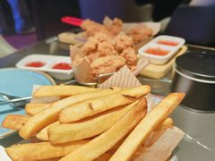 -DEEP·美式餐吧(五棵松华熙LIVE店)