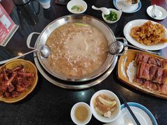 -老来福·非遗酸汤兔(凯旋路店)