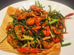 -肥肥虾庄·金牌油焖大虾(杨园滨江时代walk店)