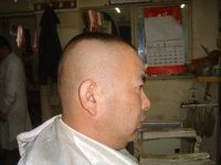 -兰建理发店