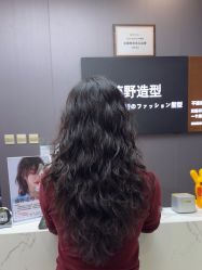 -藤野造型烫染·漂发