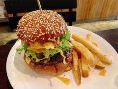牛肉BBQ汉堡-KATCHUP