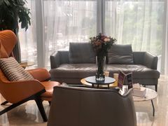 -柏乐口腔医院·舒适化无痛种植牙中心(东盟商务区院)