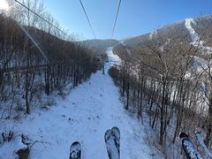 -亚布力新体委滑雪场