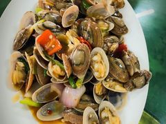 -四川小胡子海鲜(丁村万人海鲜广场店)