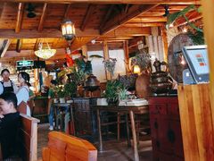 大堂-源一咖啡馆(麒麟巷步行街店)