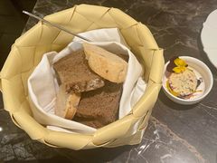 -LESCEDARS Brasserie Bistro香柏树