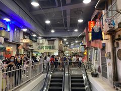 -CITY MART城市集市·里弄(北外滩来福士广场店)