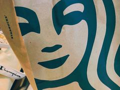 -星巴克臻选(南京金茂览秀城店)