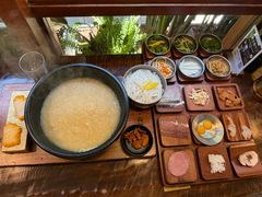 -银米·云南传统过桥米线(双廊黑金冠店)