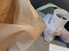 -麦当劳(深圳北站高铁店)