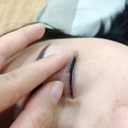 -轻妆Feel·半永久纹眉眼线