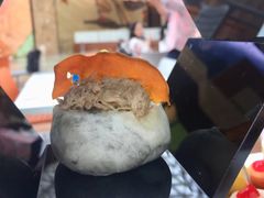 鴨鬆饅頭-视博茶点(美狮美高梅店)