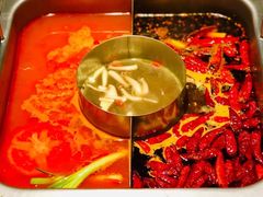 -尚尚仙·酸汤猪手·猪肚鸡火锅(华联万柳购物中心店)