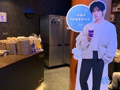 -瑞幸咖啡(皇岗村广场中庭店)